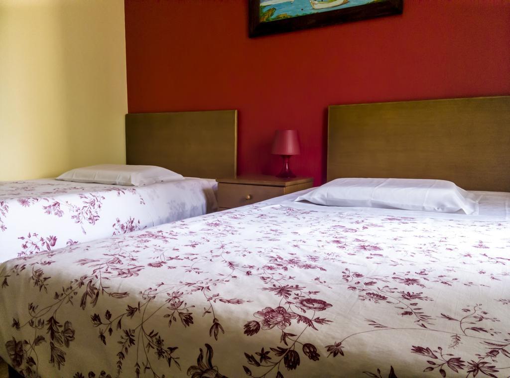 Hotel O Catraio Montijo Szoba fotó